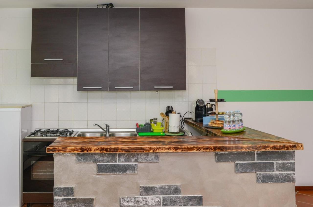 Loft Free Parking Agli Ulivi Moderno E Spazioso Appartement Peschiera del Garda